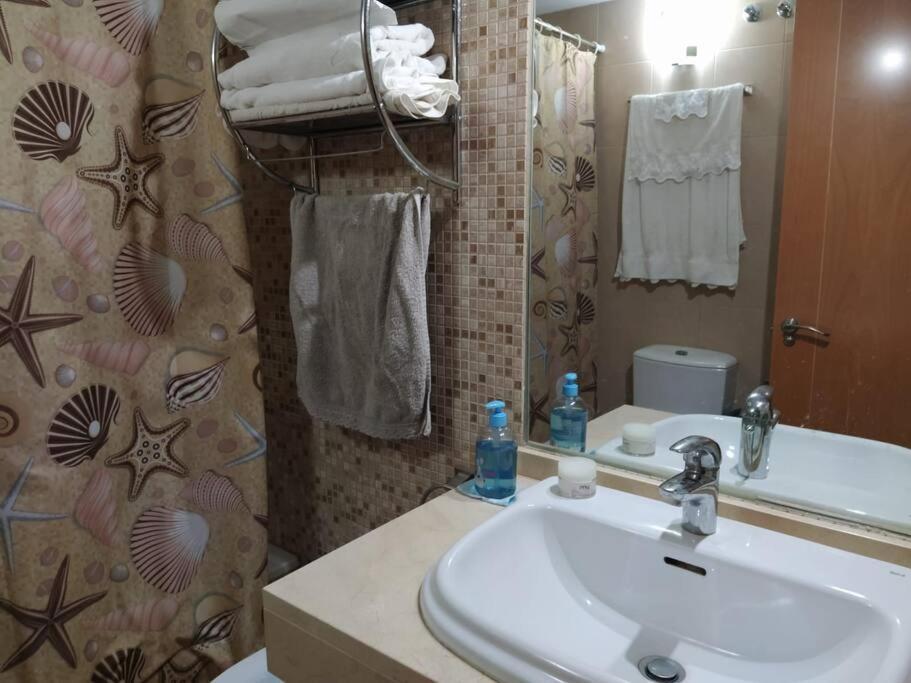 Apartament Bajo Puerta De Alcazaba Retamar  Zewnętrze zdjęcie